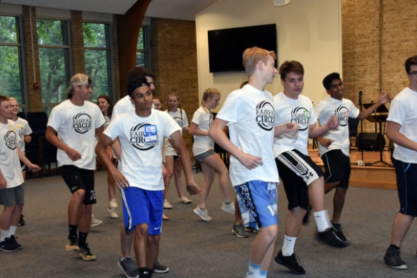 600x400 youth dancingD